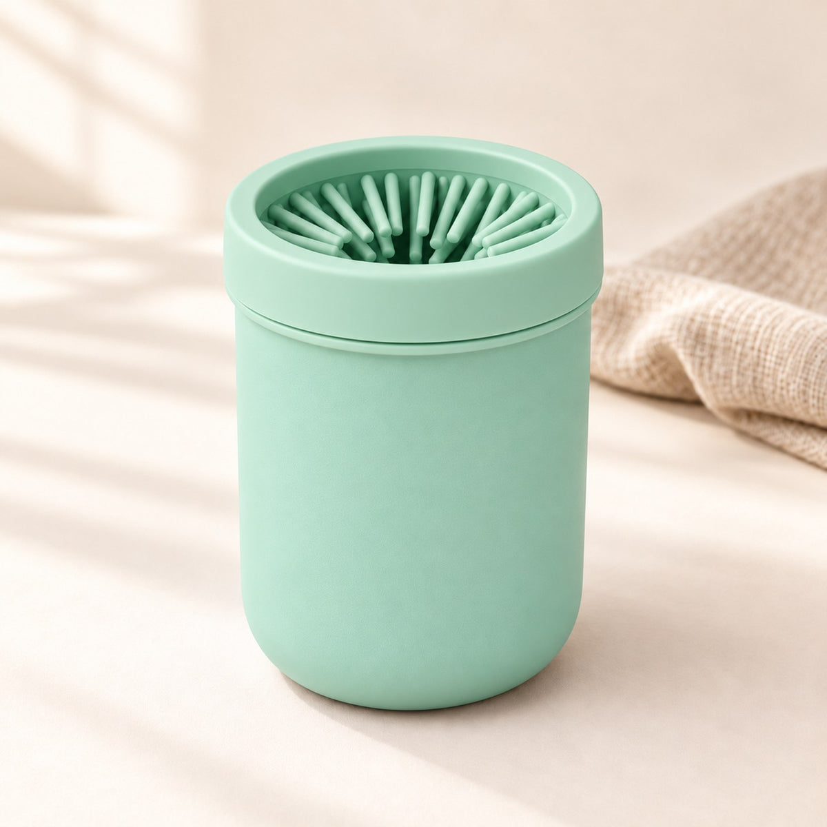 Pawkyn MudFree paw cleaner in Mint